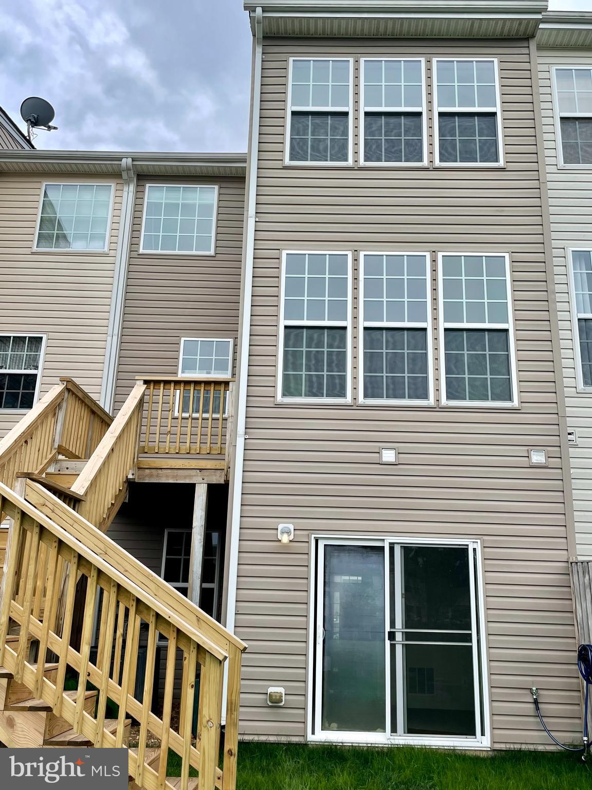 AUSTINS LANDING - Residential Lease