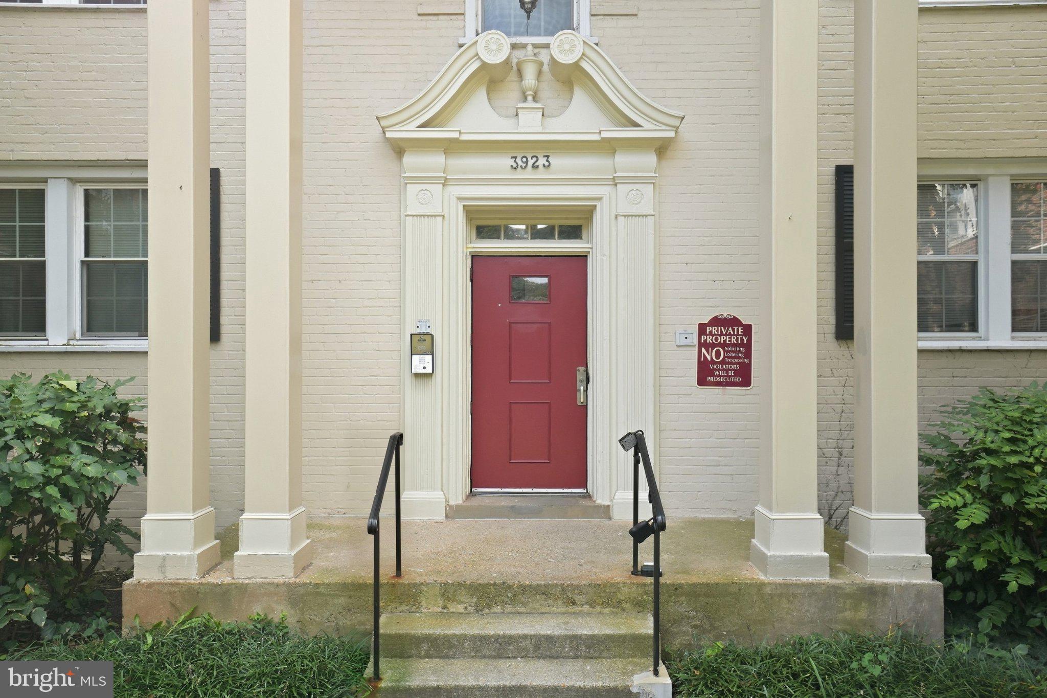 3923 PENNSYLVANIA AVENUE SE 201
