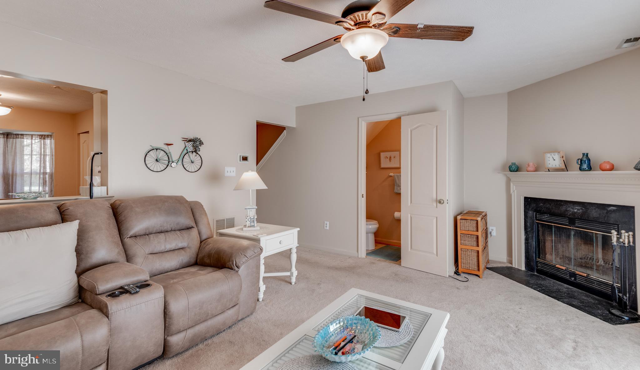 LAUREL GLEN - Residential