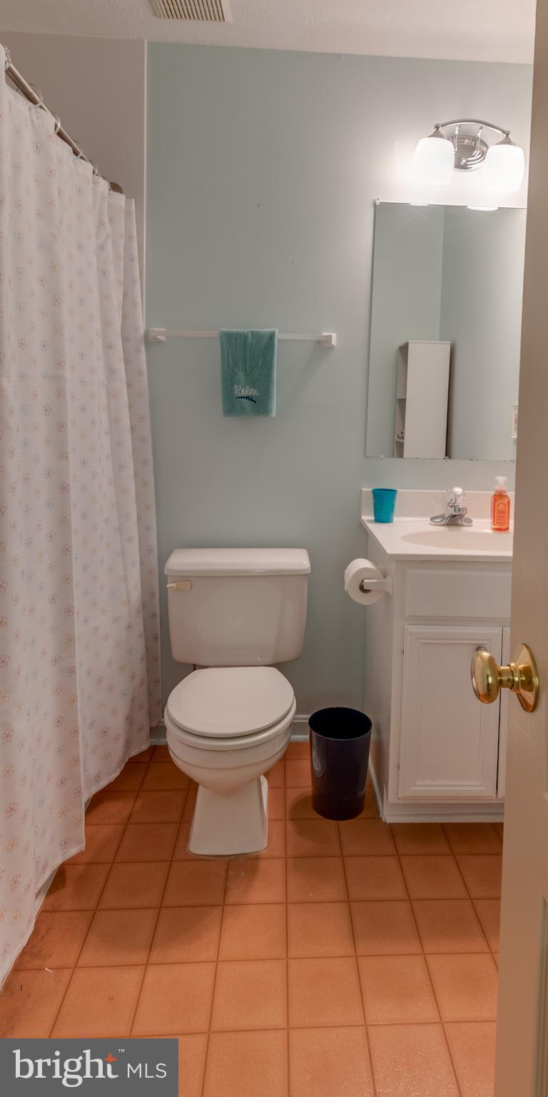 LAUREL GLEN - Residential