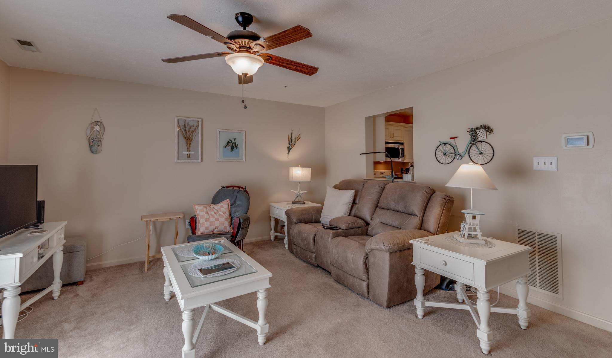 LAUREL GLEN - Residential