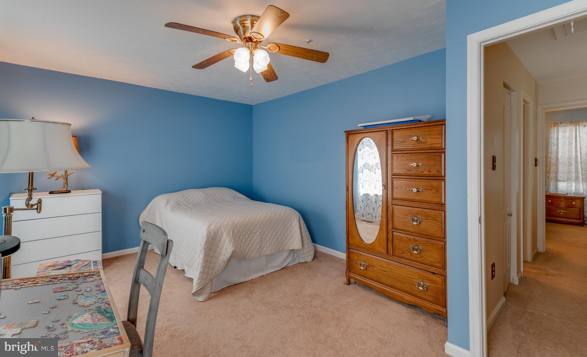 LAUREL GLEN - Residential