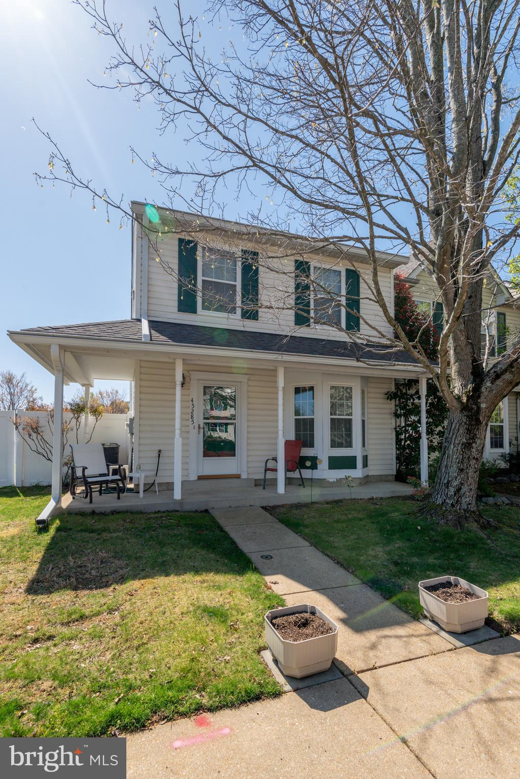 LAUREL GLEN - Residential