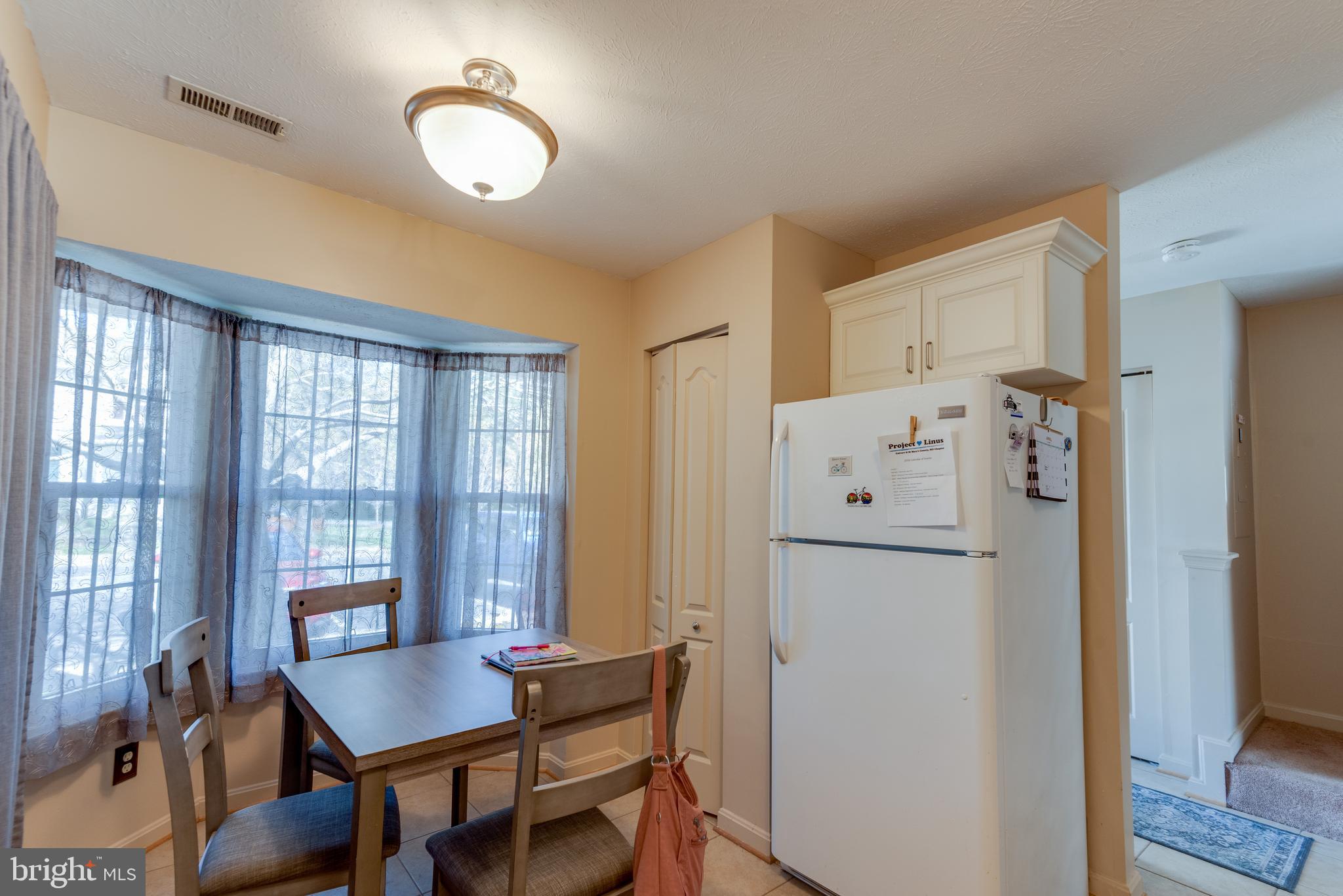 LAUREL GLEN - Residential