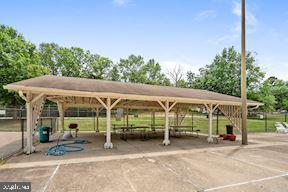 LAKE RIDGE - Residential Lease