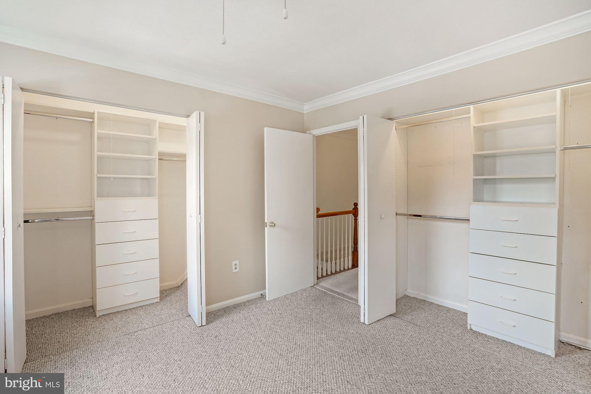 LAKE RIDGE - Residential Lease