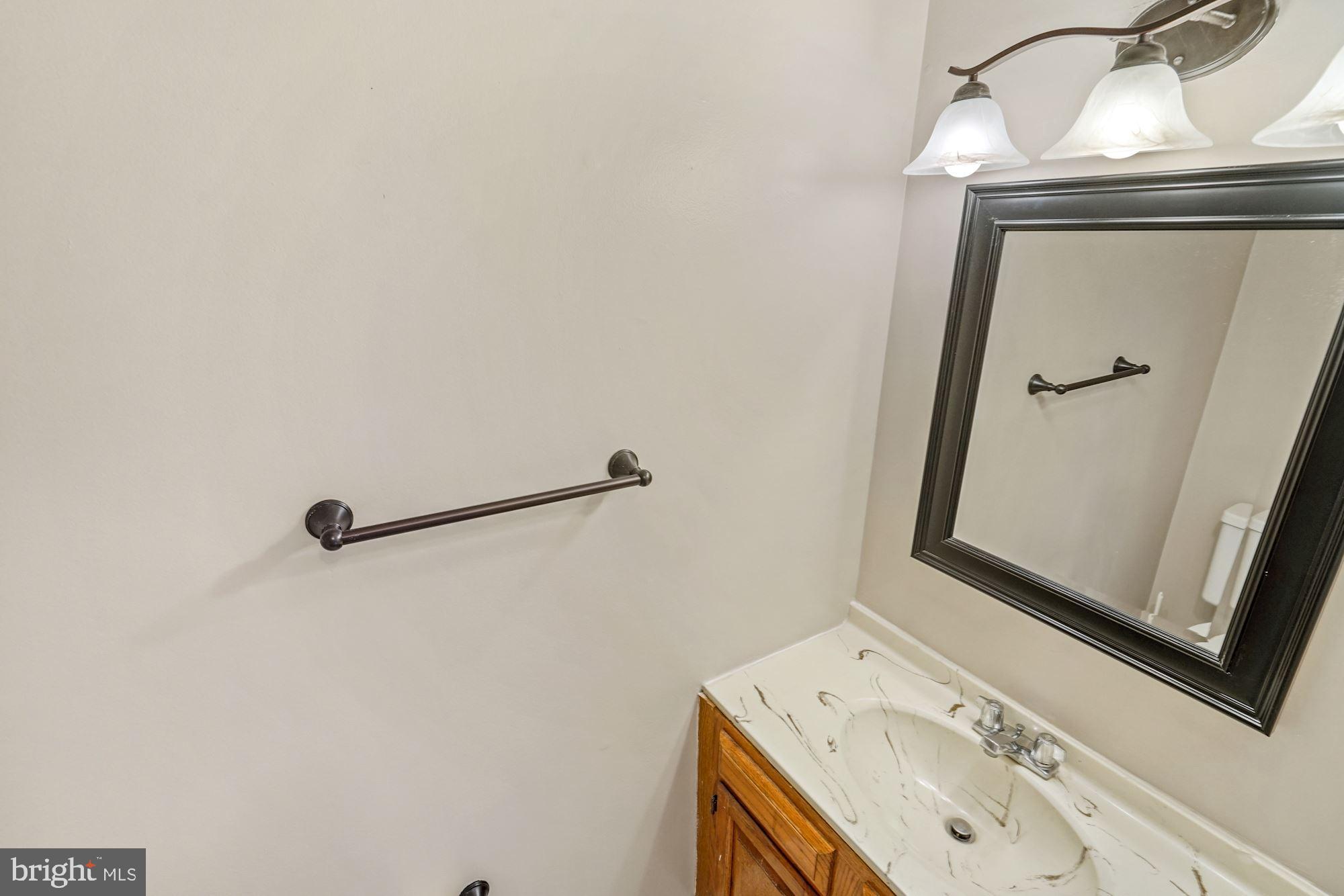 LAKE RIDGE - Residential Lease