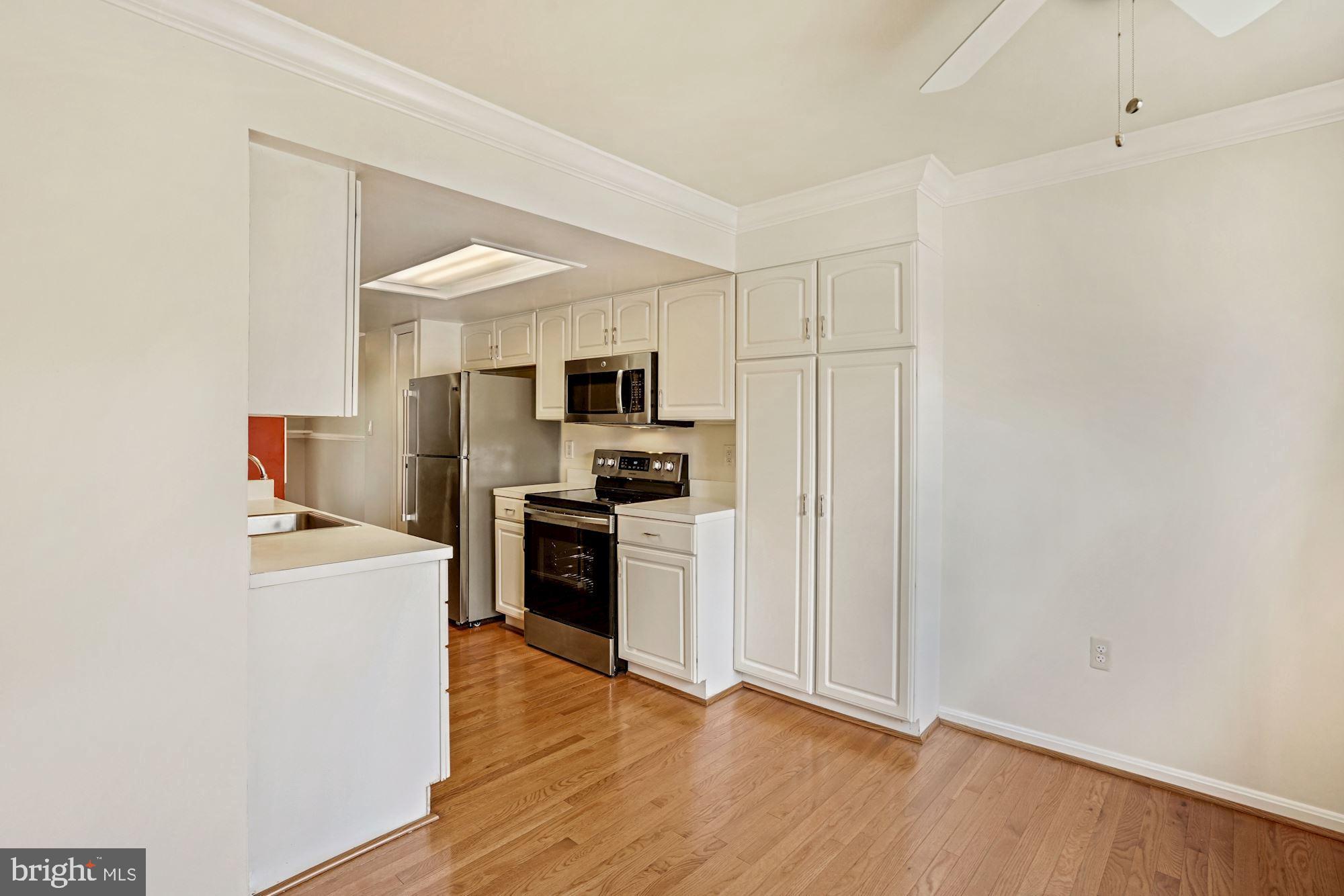 LAKE RIDGE - Residential Lease