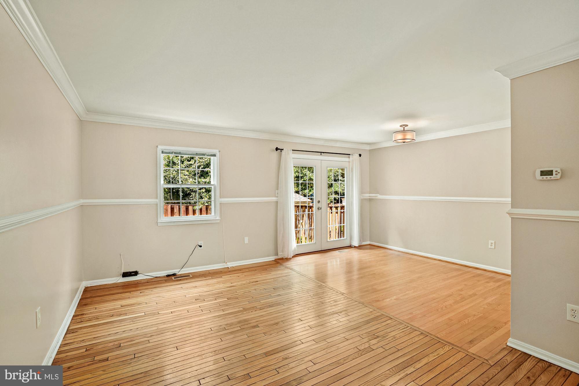 LAKE RIDGE - Residential Lease