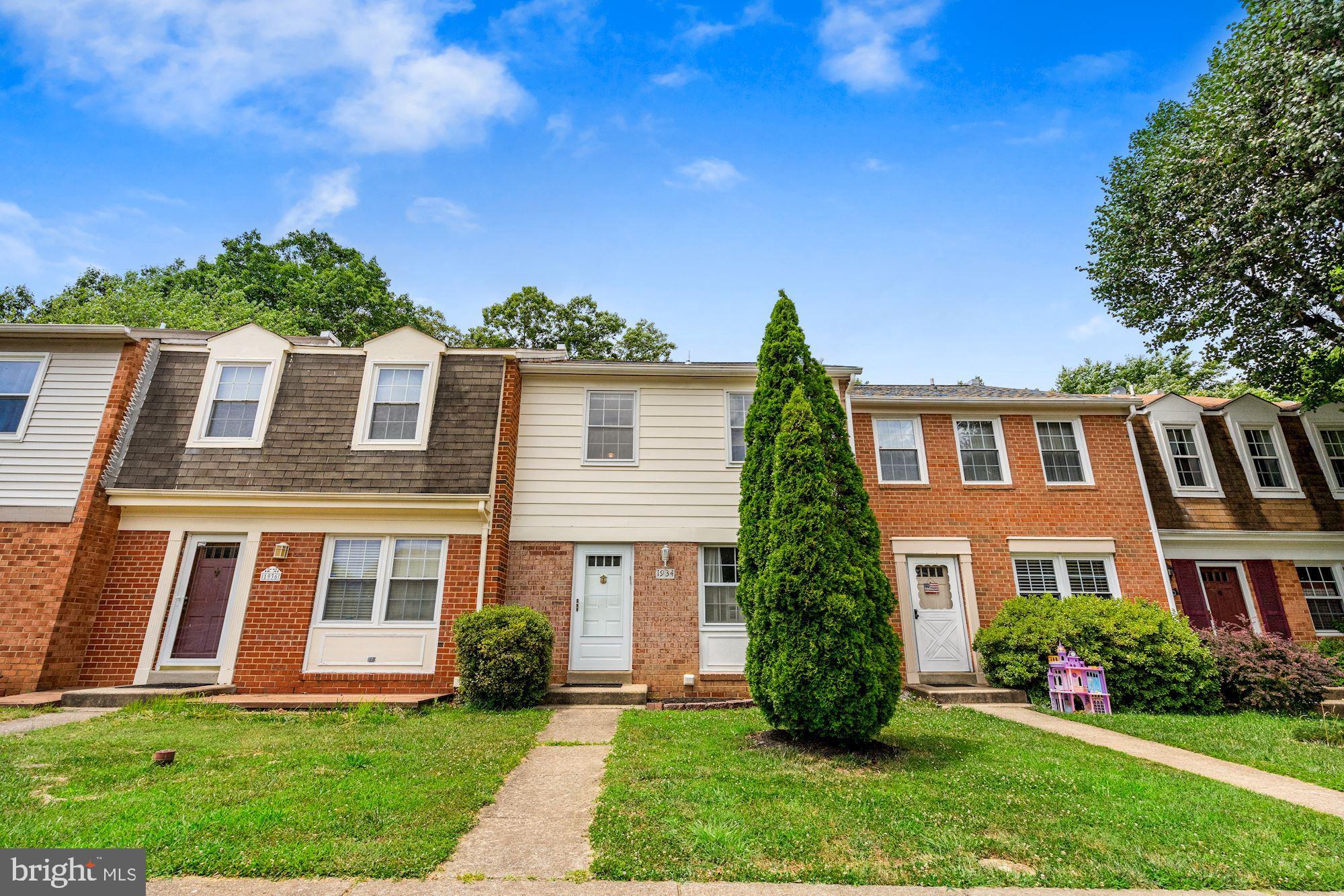 LAKE RIDGE - Residential Lease