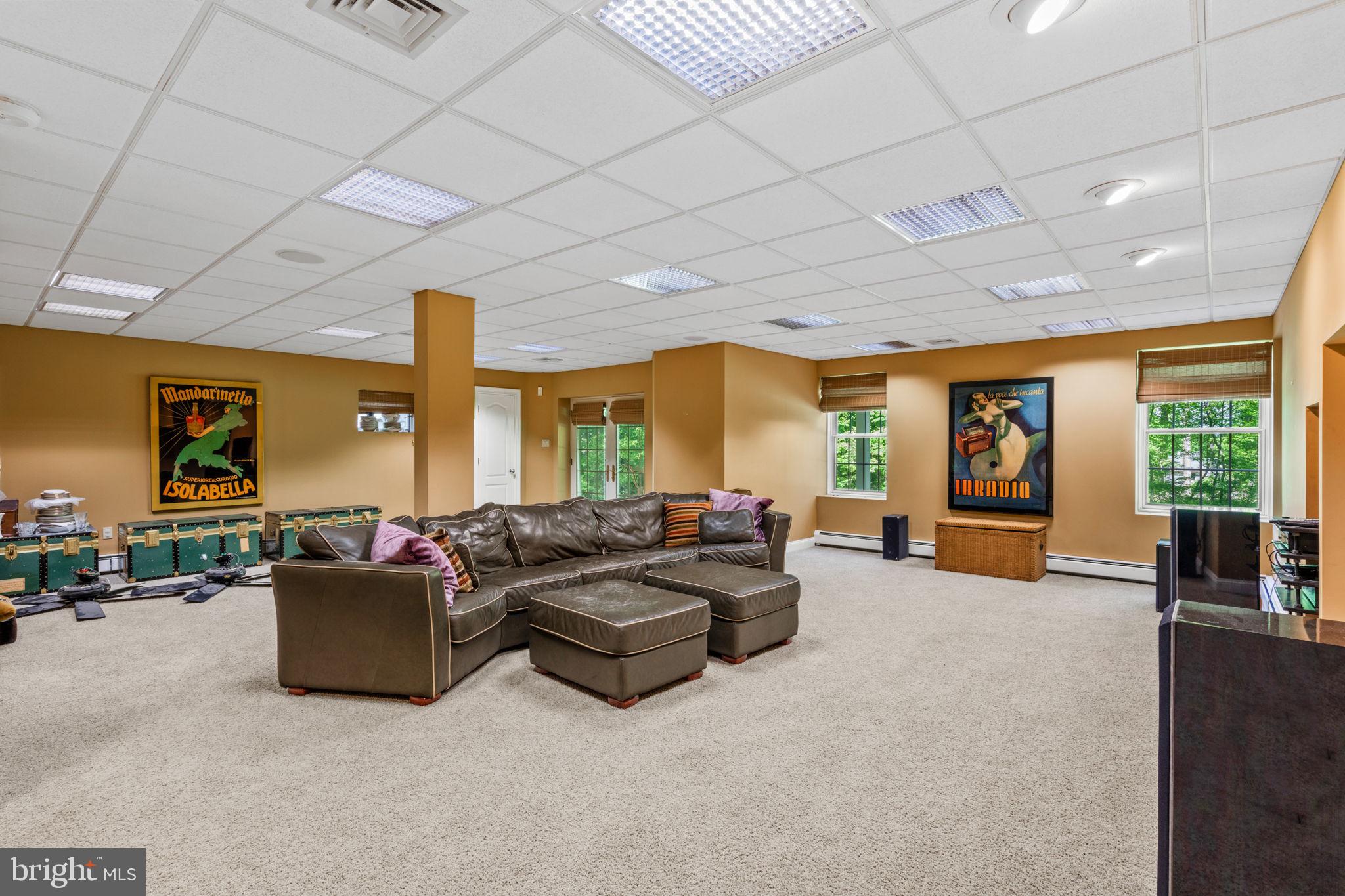CAMP HILL - Residential