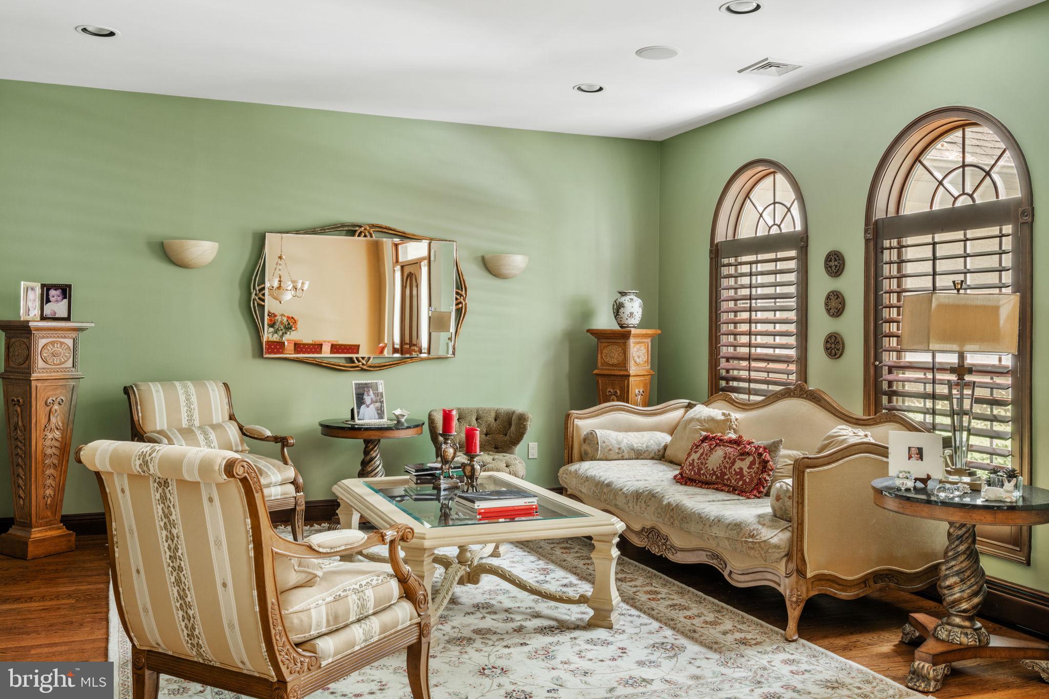 CAMP HILL - Residential