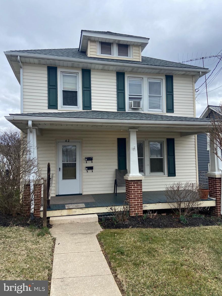 This charming 2-bedroom, 1-bath rental apartment offers a comfortable and inviting living space. The eat-in kitchen provides ample room for dining, making it perfect for enjoying meals at home. Both bedrooms are well-sized with plenty of natural light, while the bathroom features modern fixtures for convenience. Additionally, tenants will have access to shared laundry in the basement.  Conveniently located near shops, dining, and public transportation, this apartment is a great place to call home. Pets accepted on case by case basis. Application fee is $40/ per adult.