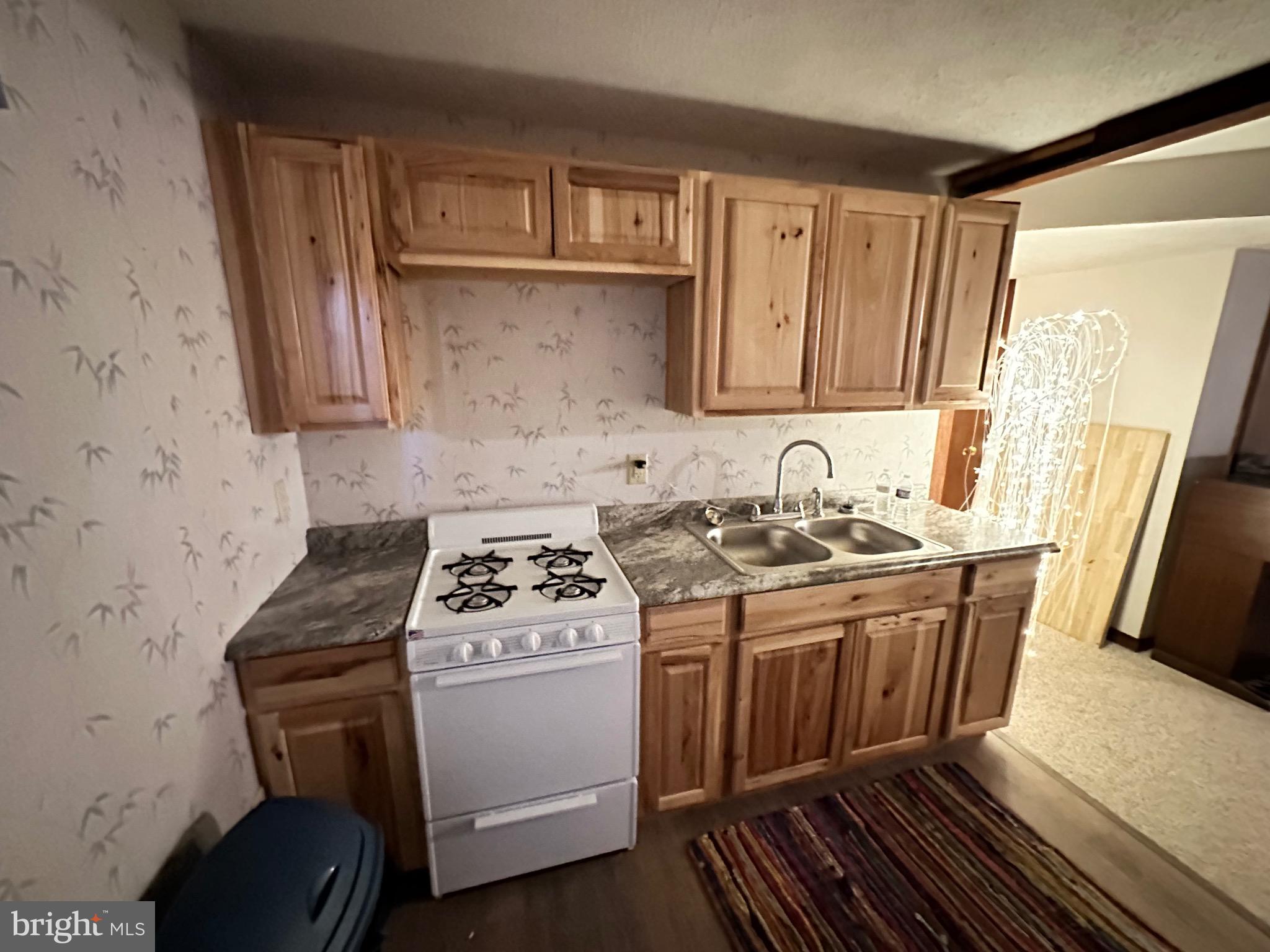 FAIRVIEW - Residential