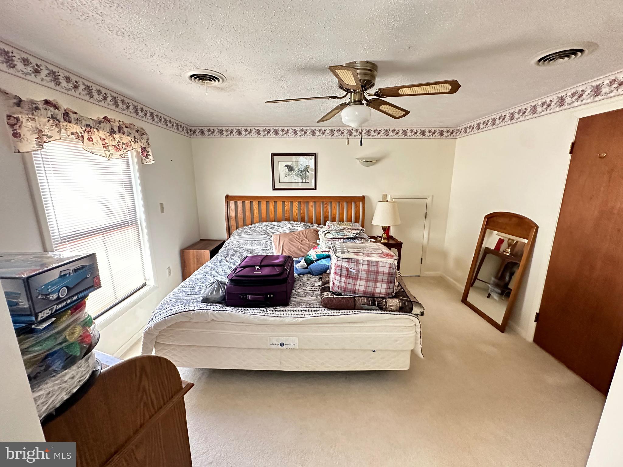 FAIRVIEW - Residential