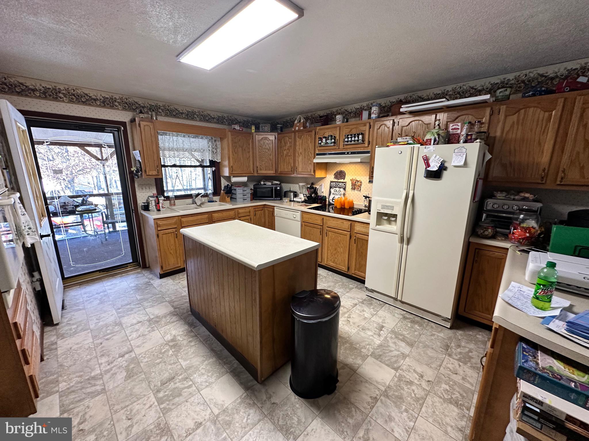 FAIRVIEW - Residential