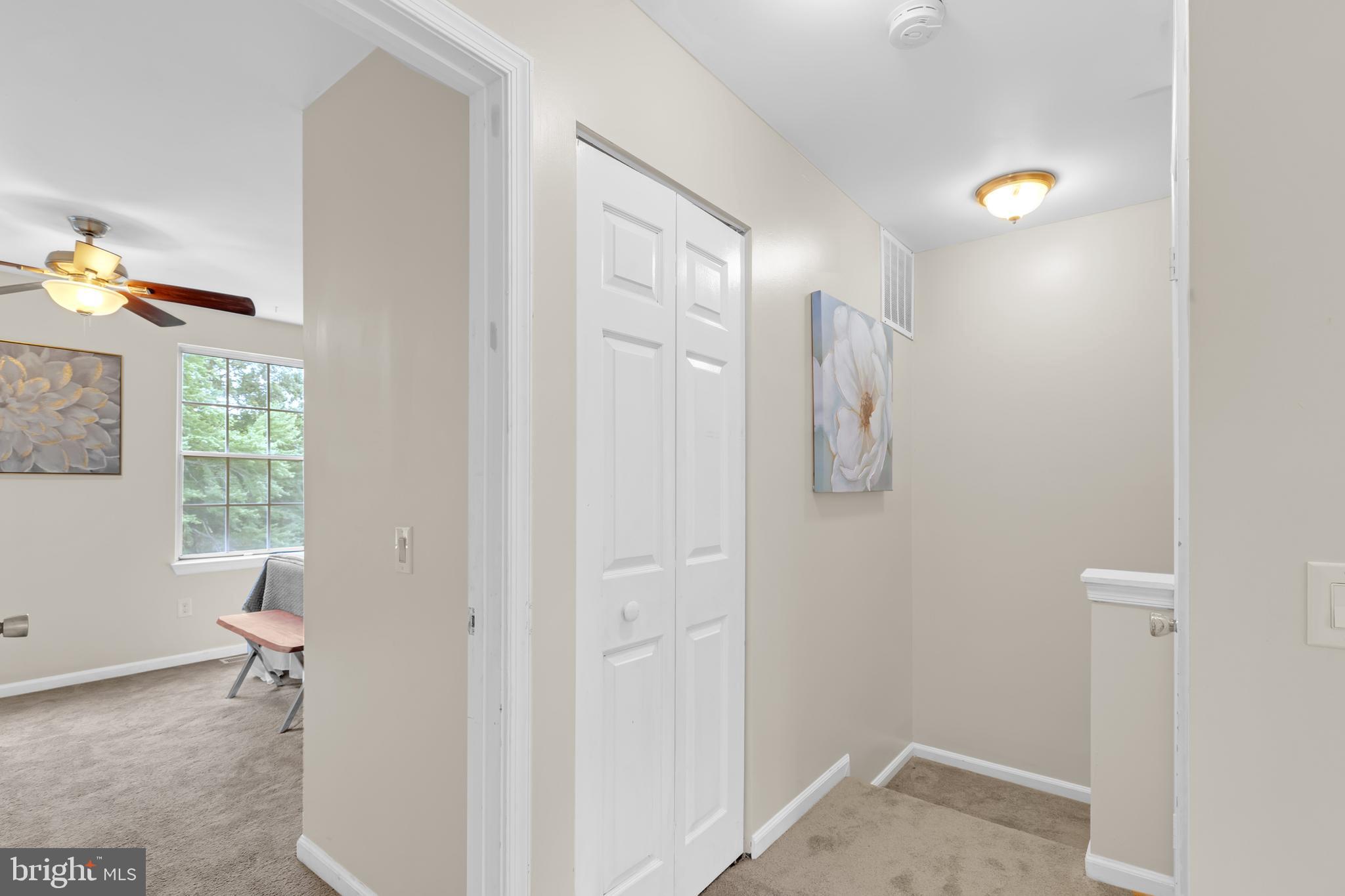 LONDON TOWN WEST - Residential