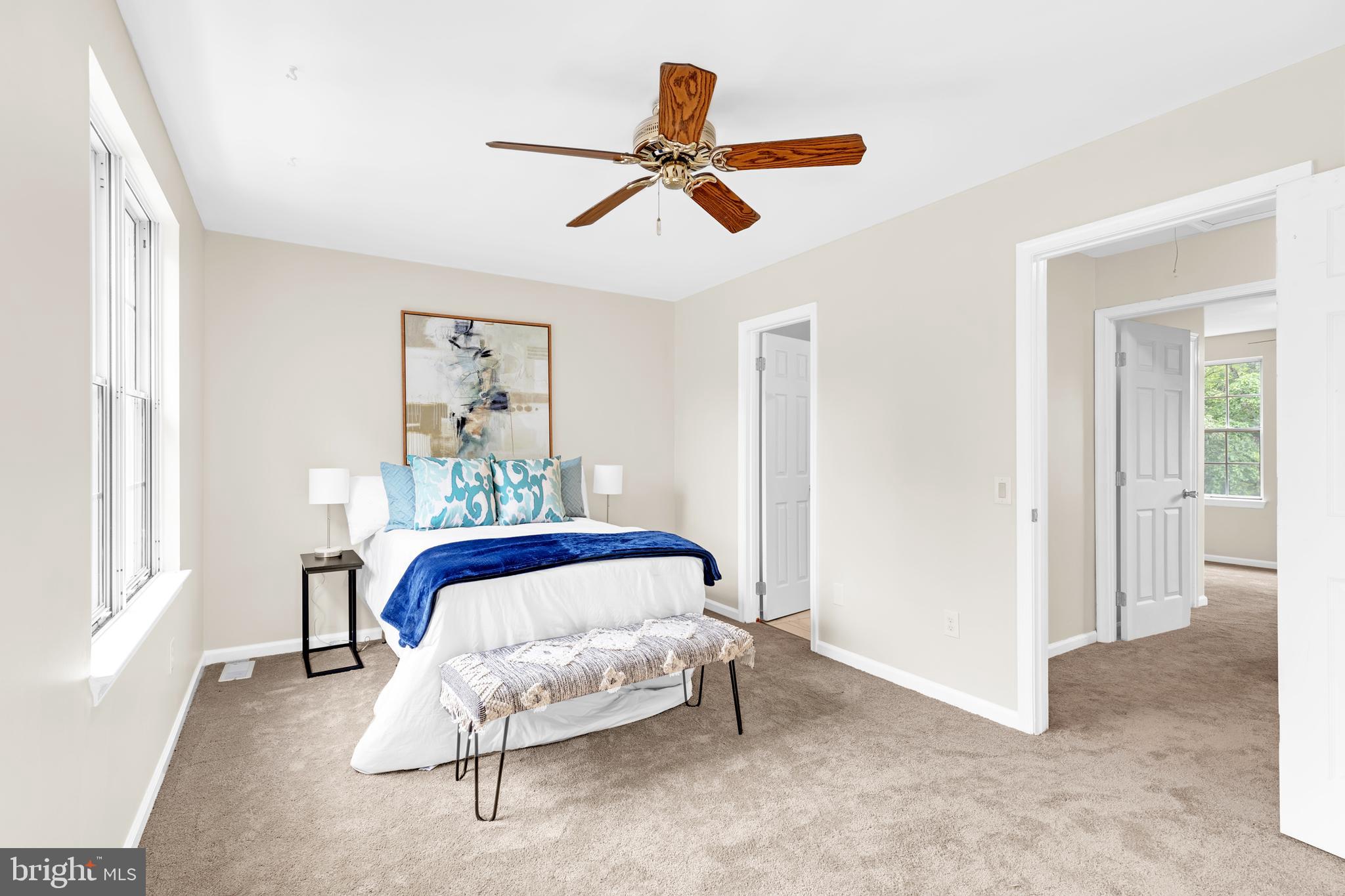 LONDON TOWN WEST - Residential