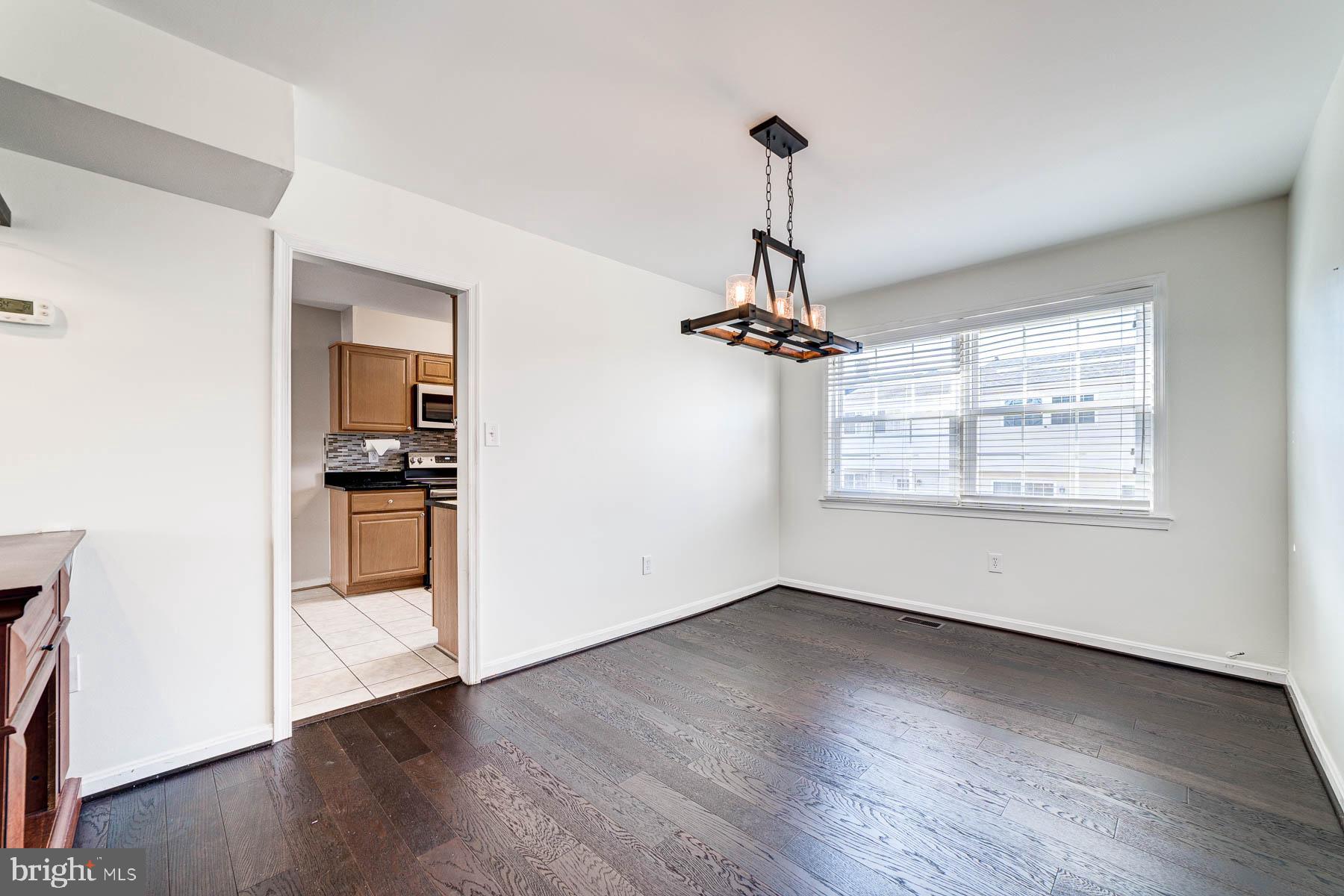 POINT OF WOODS - Residential