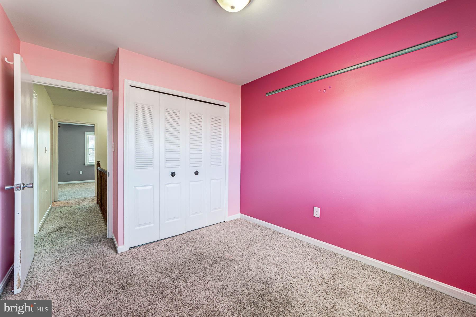 POINT OF WOODS - Residential