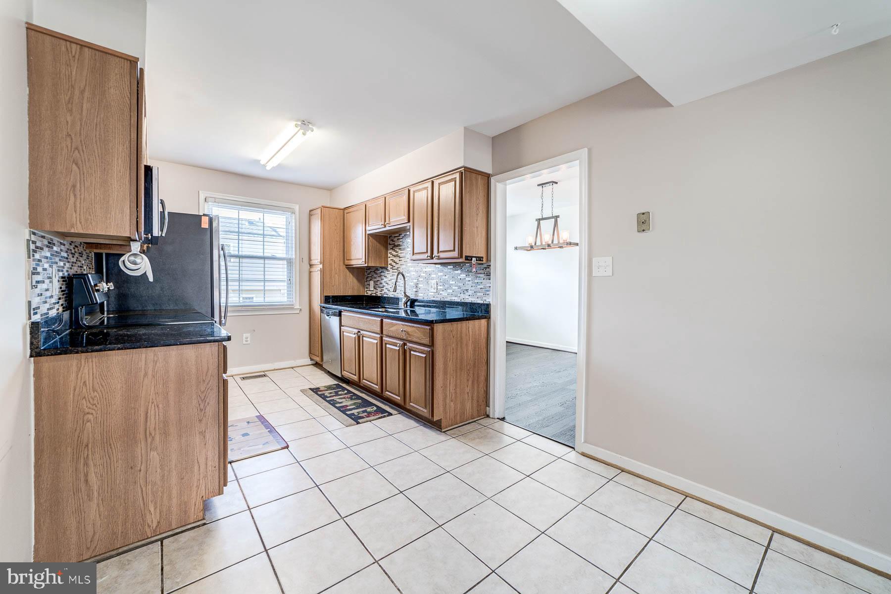 POINT OF WOODS - Residential