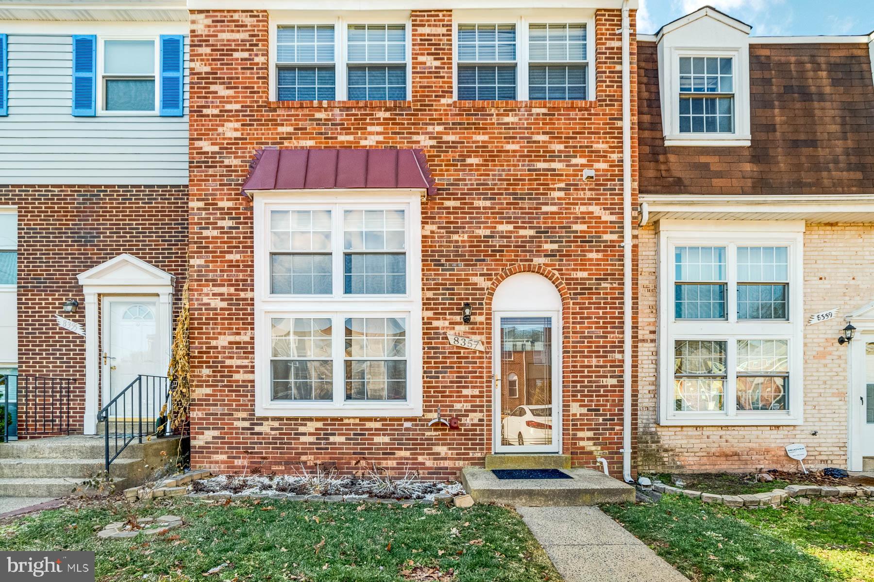 POINT OF WOODS - Residential