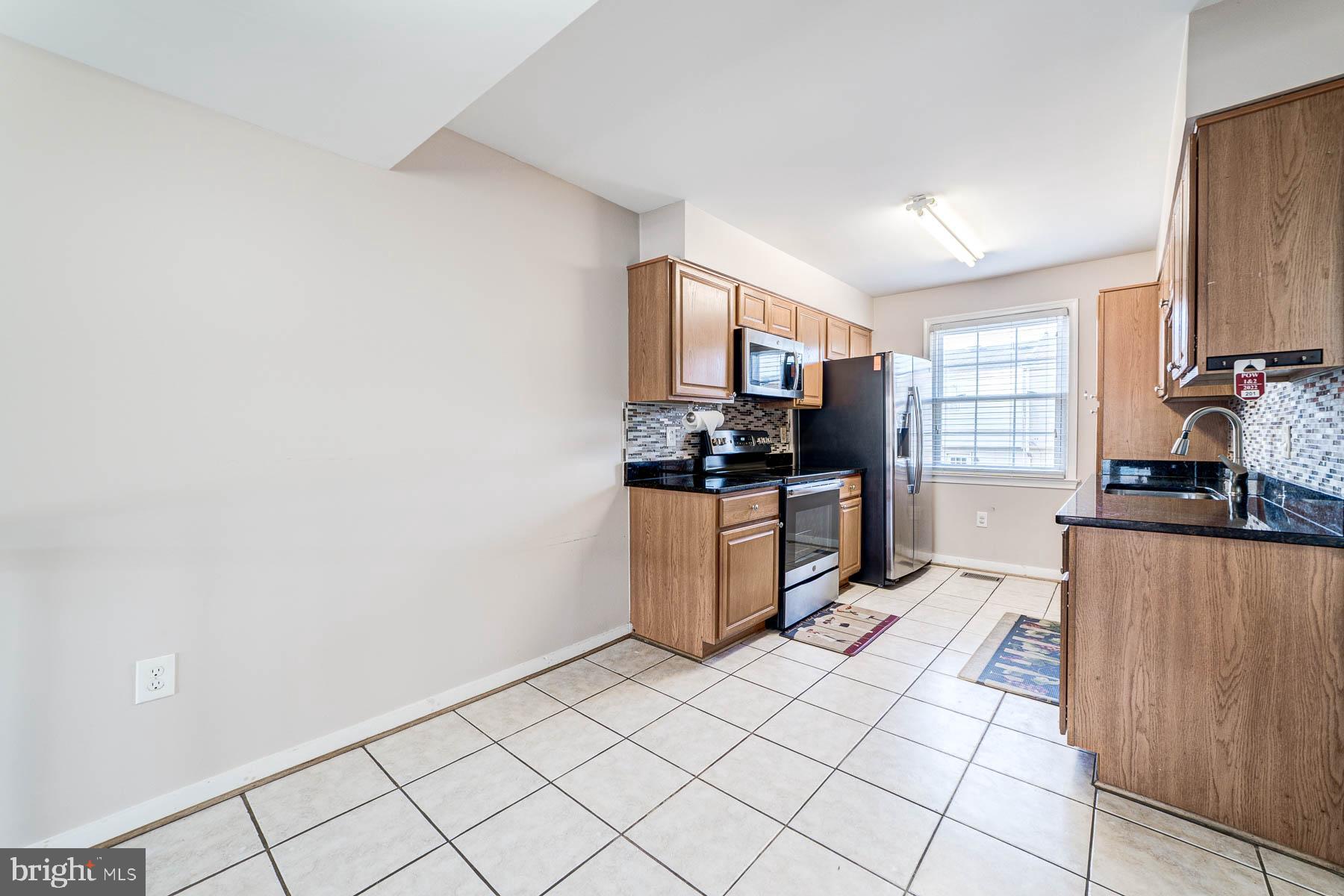 POINT OF WOODS - Residential