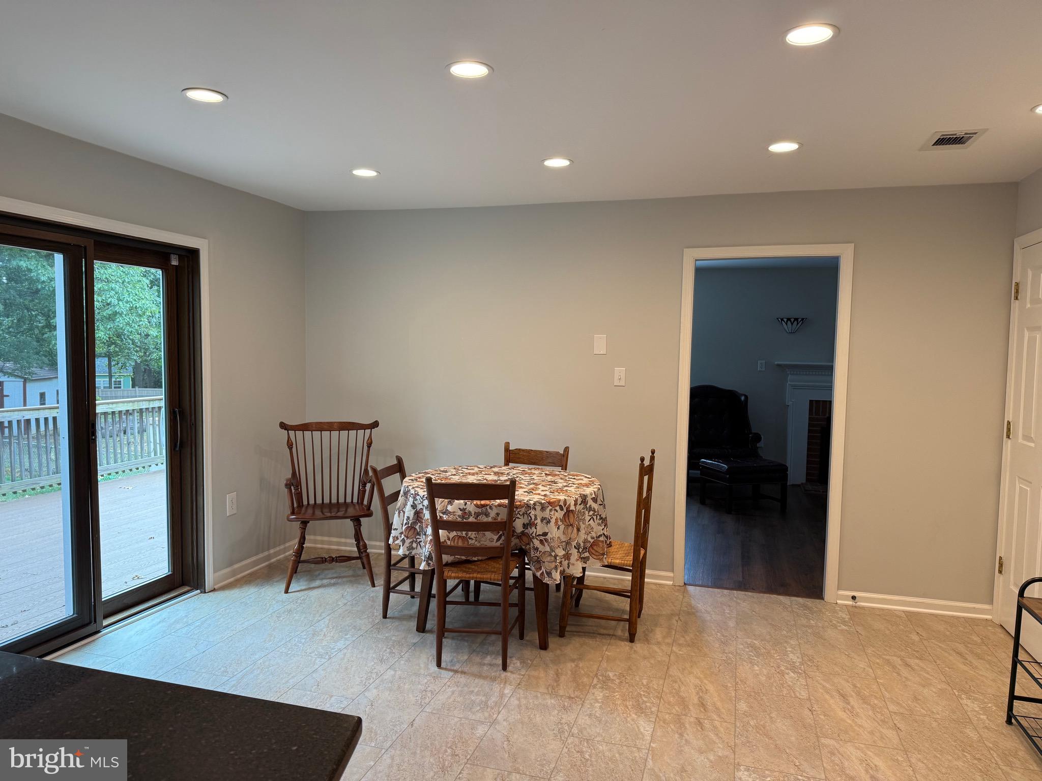 CEDARMEADE - Residential