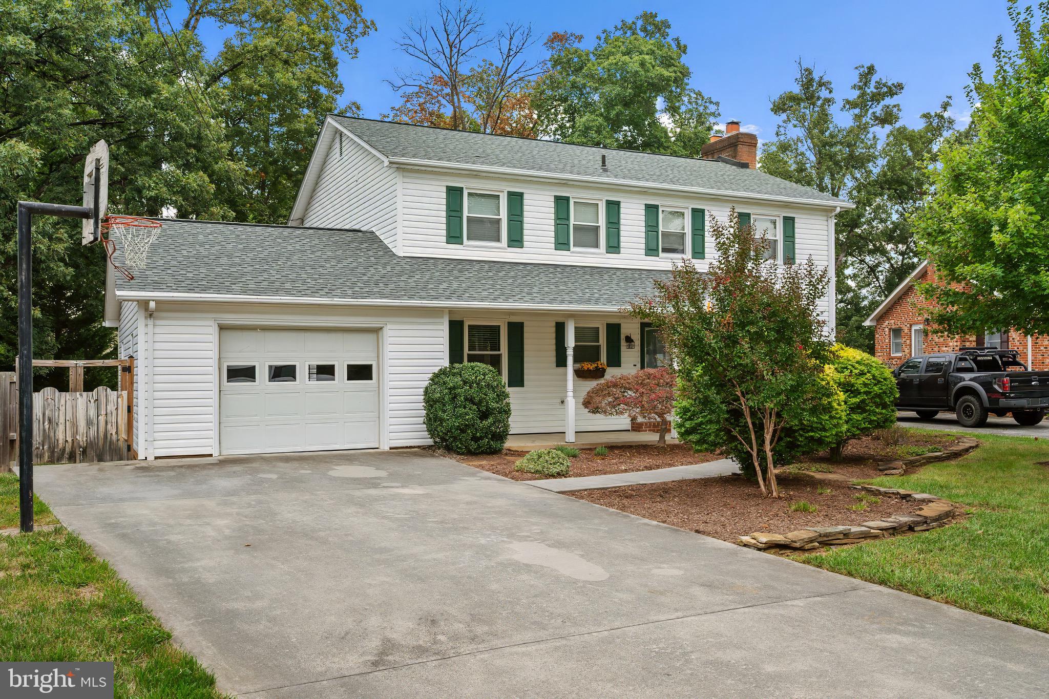 CEDARMEADE - Residential