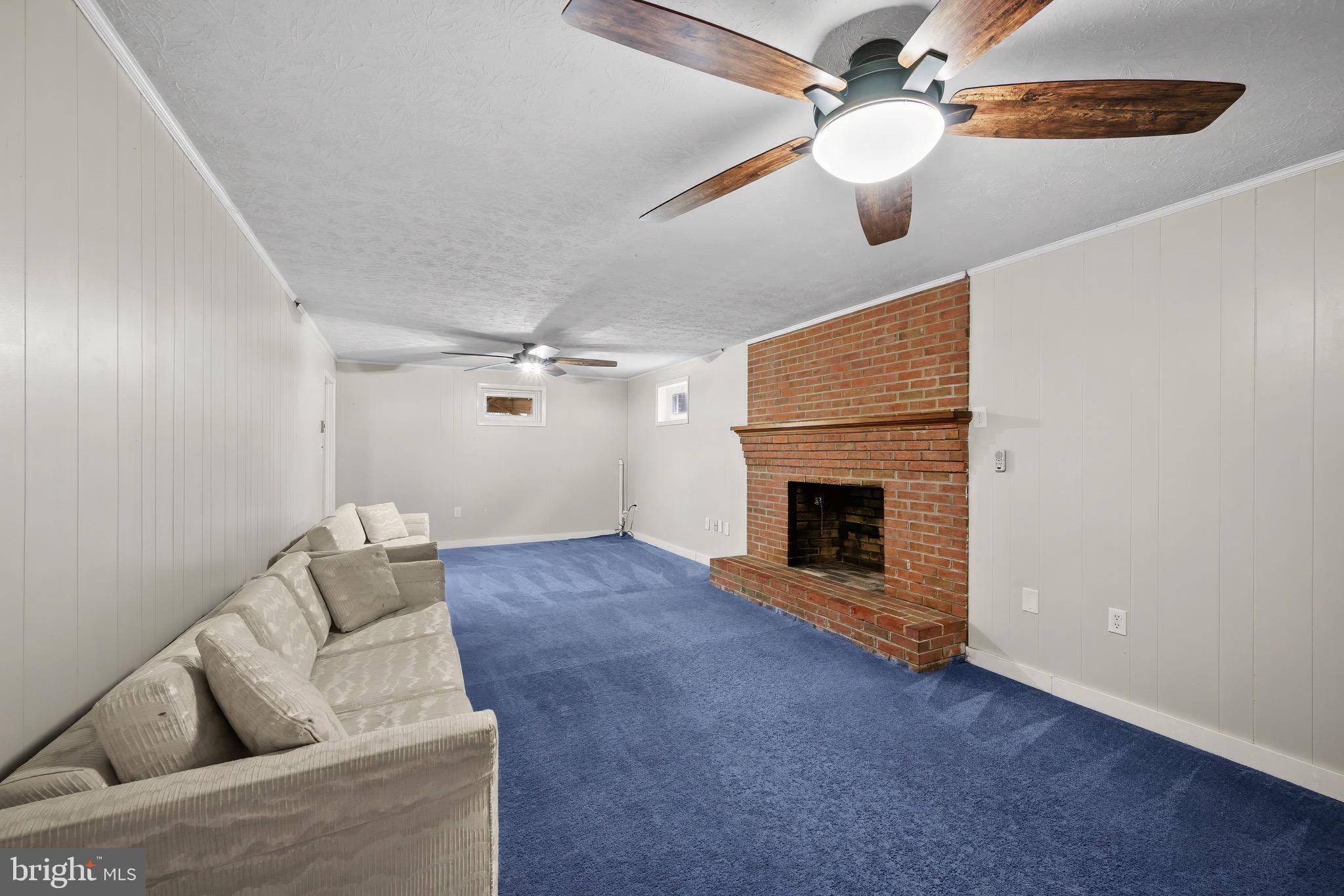 CEDARMEADE - Residential