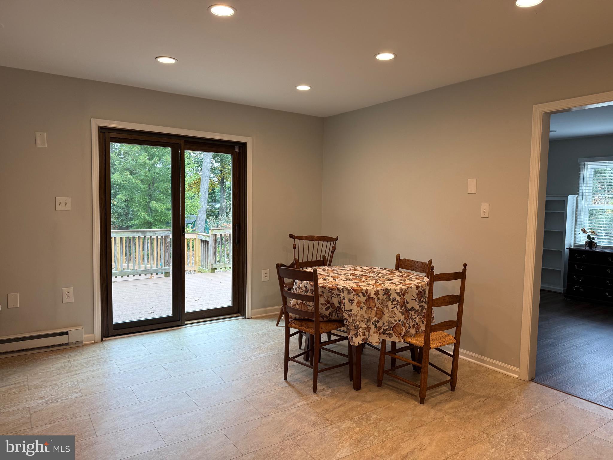 CEDARMEADE - Residential