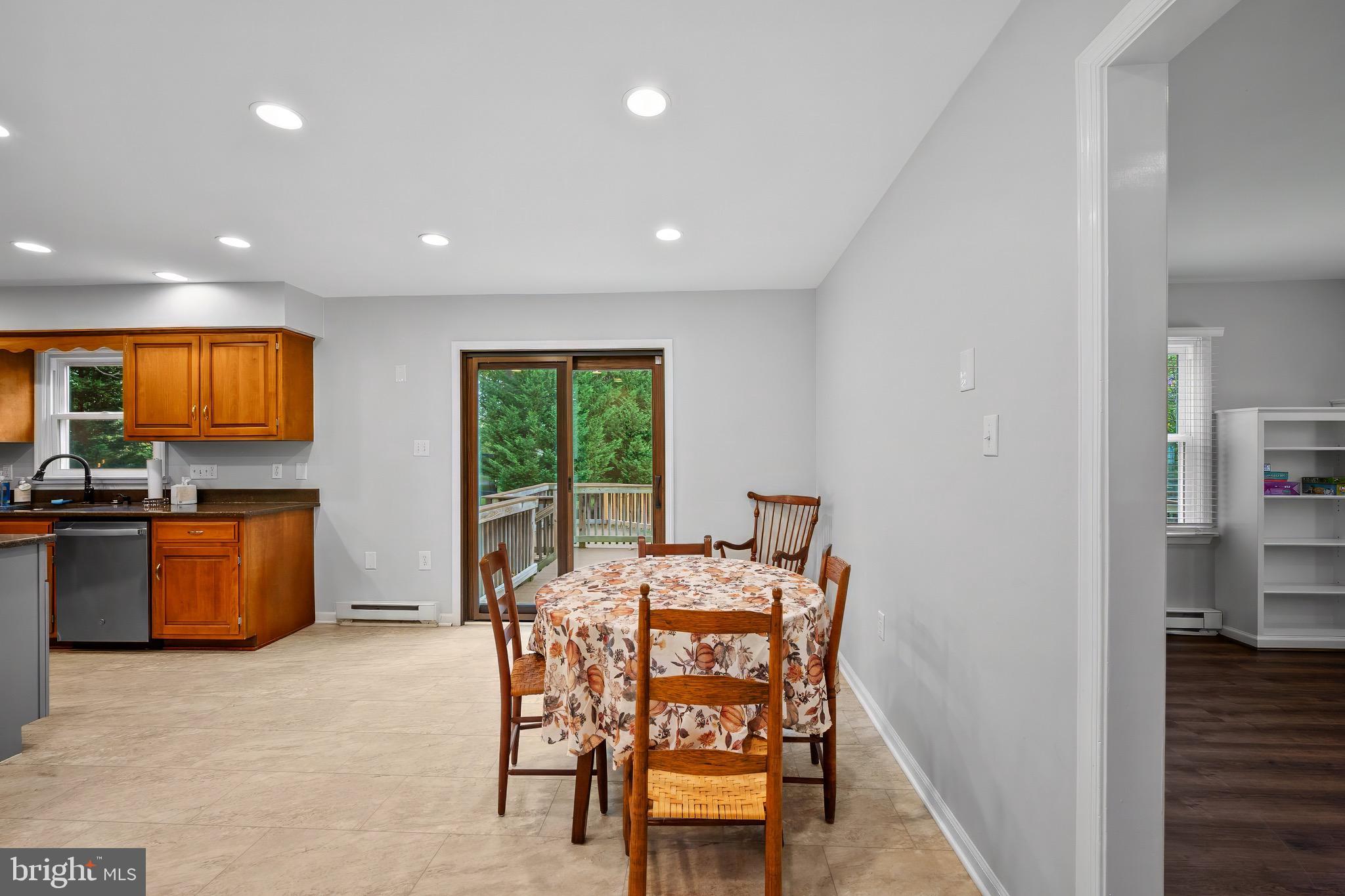 CEDARMEADE - Residential