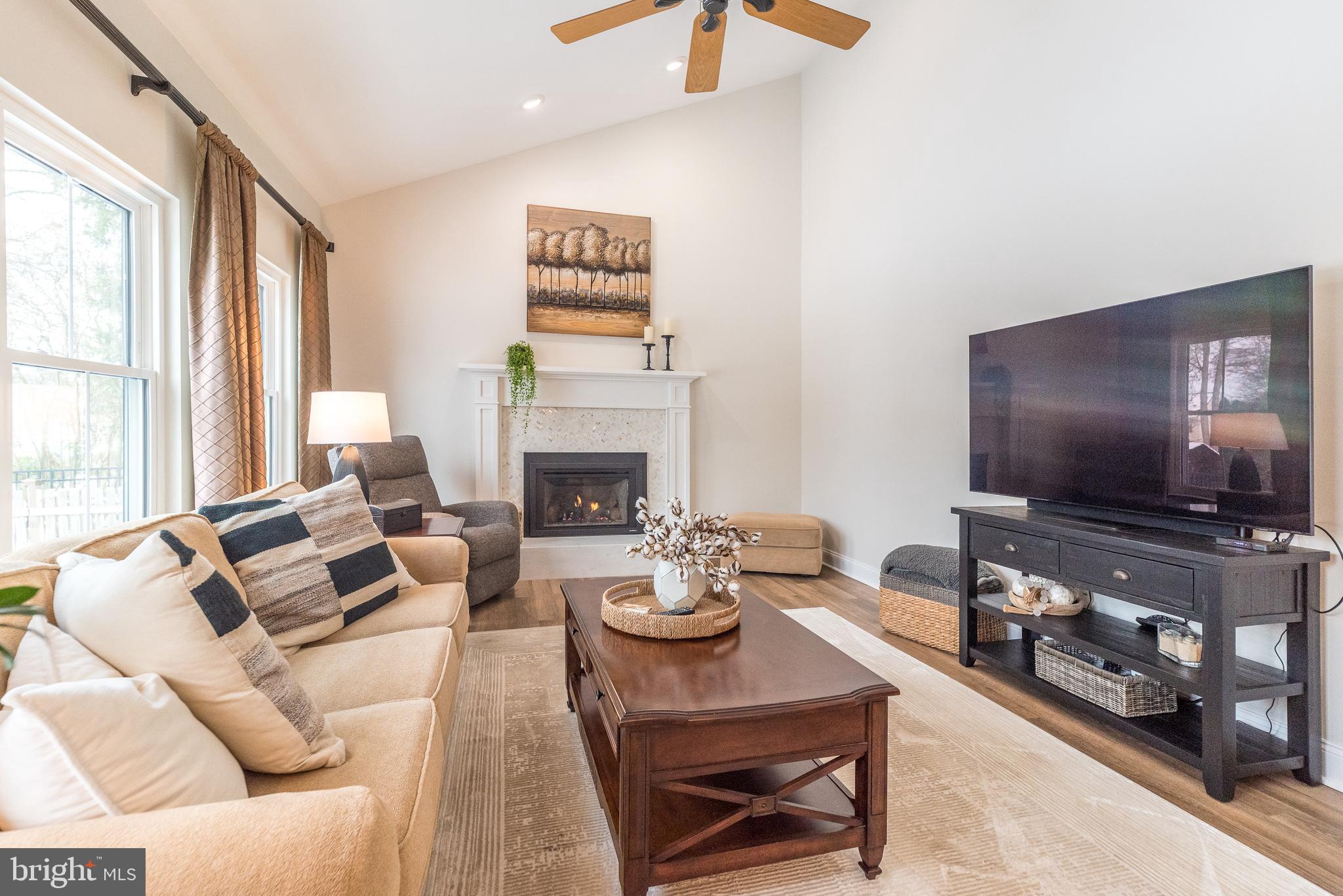 HEARTHSTONE - Residential