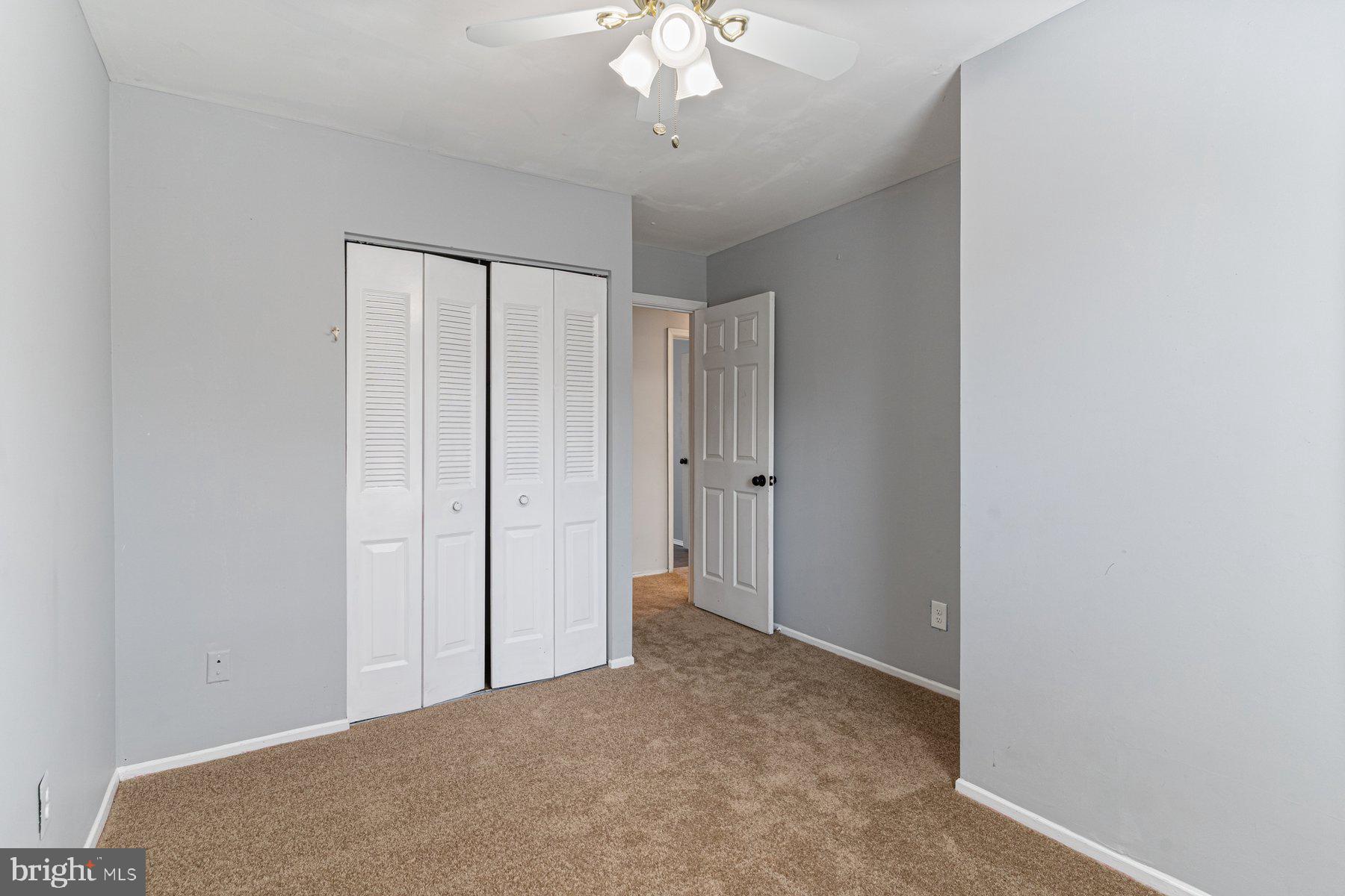 WHITE OAK VILLAGE - Residential