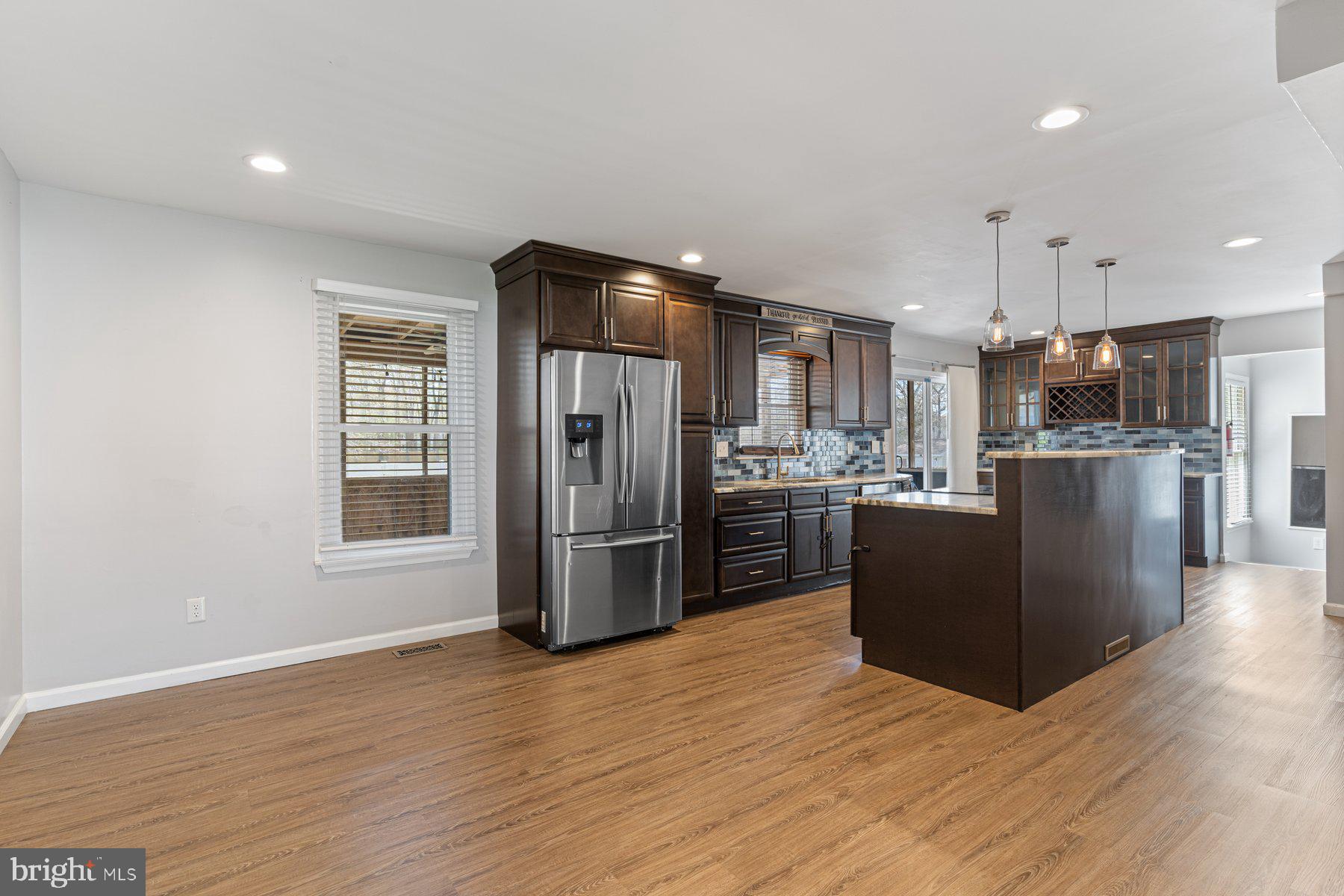 WHITE OAK VILLAGE - Residential