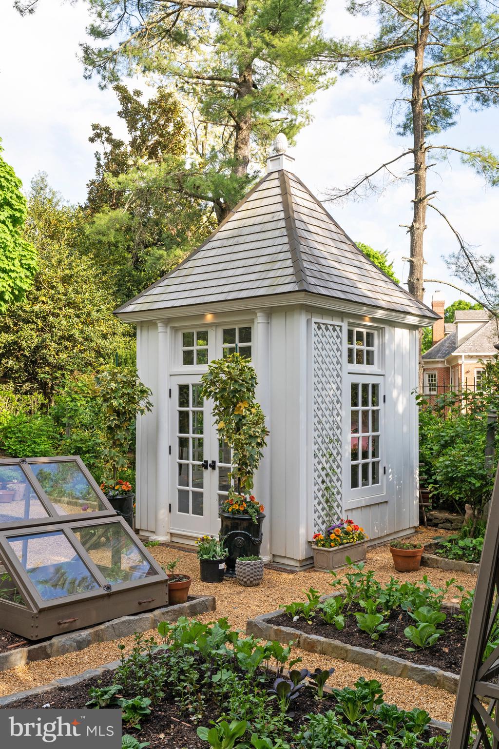 BALLANTRAE FARMS - Residential