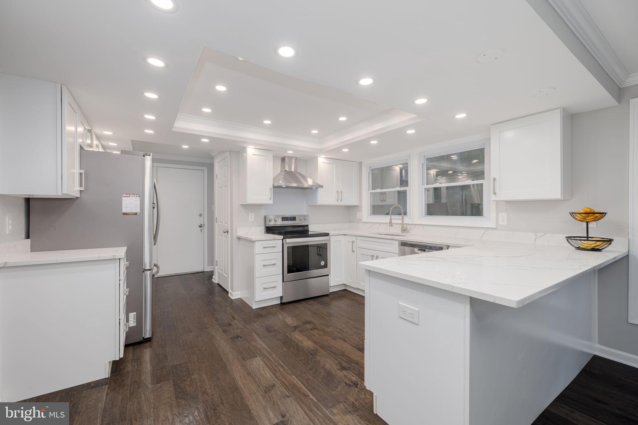 SHANNON STATION - Residential