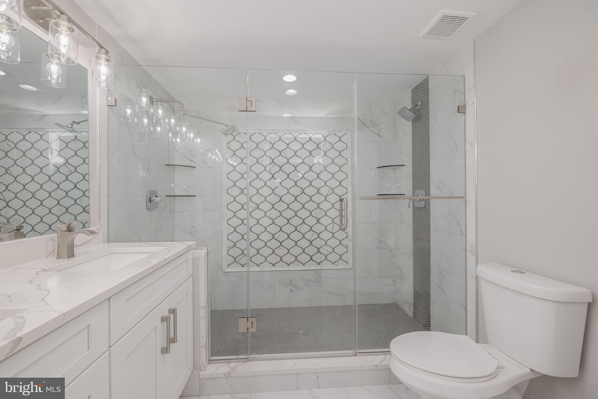 SHANNON STATION - Residential