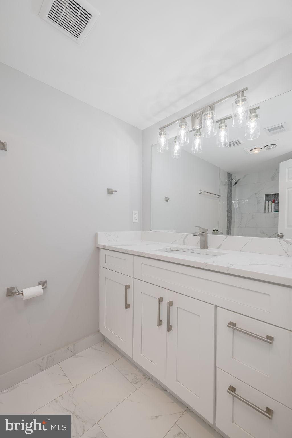 SHANNON STATION - Residential