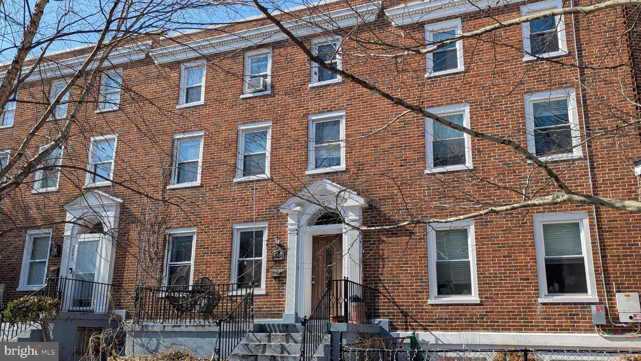 3544 HERTFORD PLACE NW