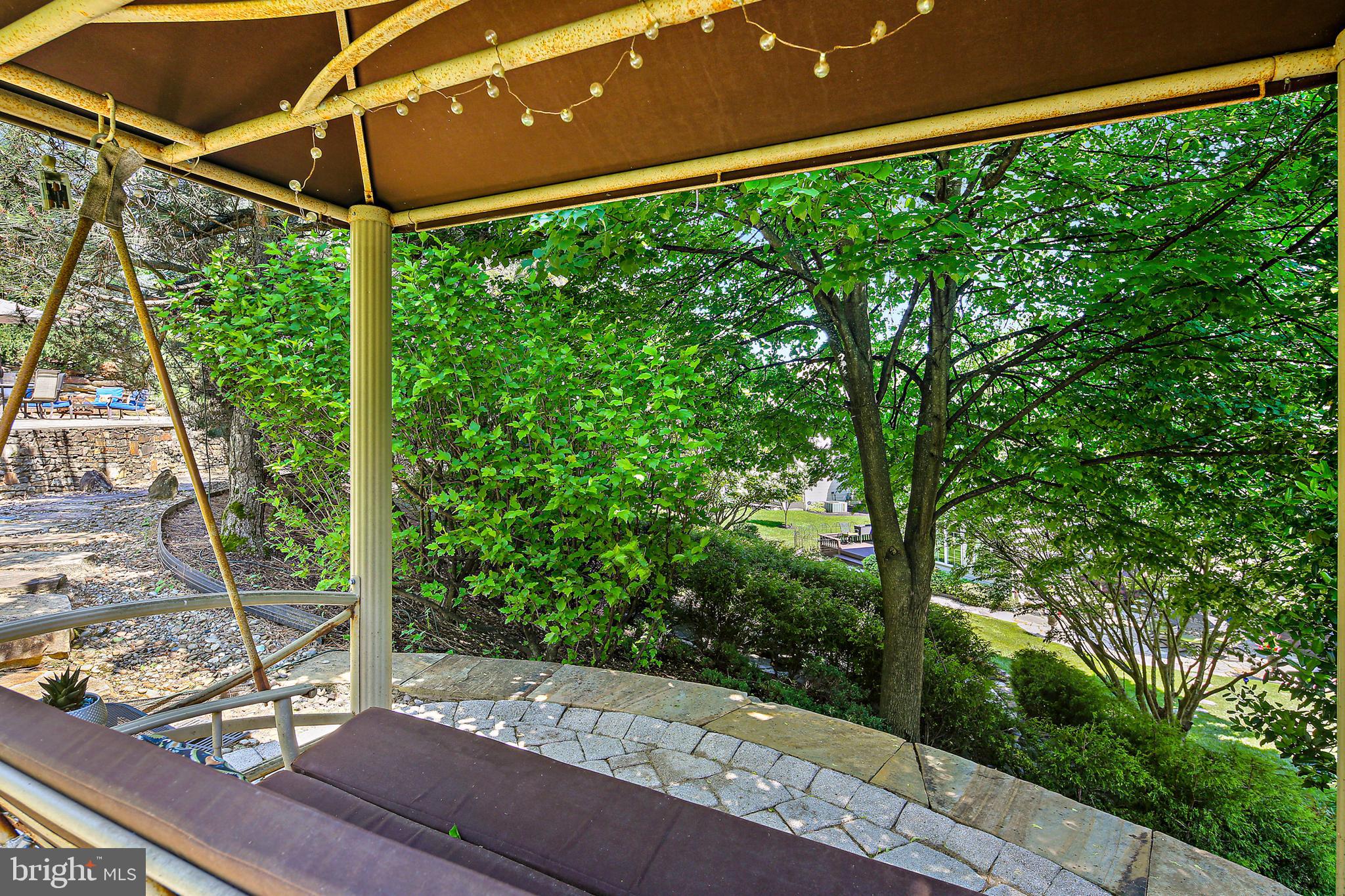 SEMINARY OVERLOOK - Residential