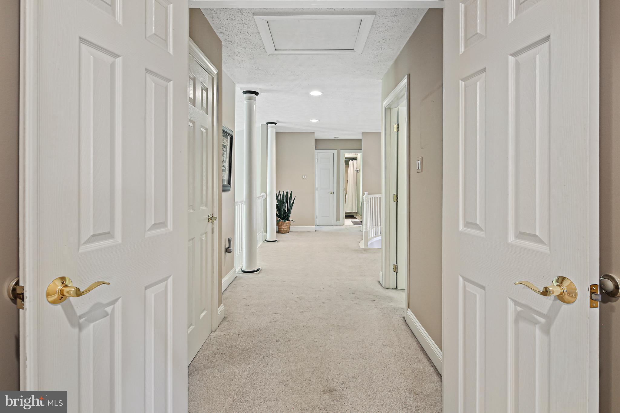 SEMINARY OVERLOOK - Residential