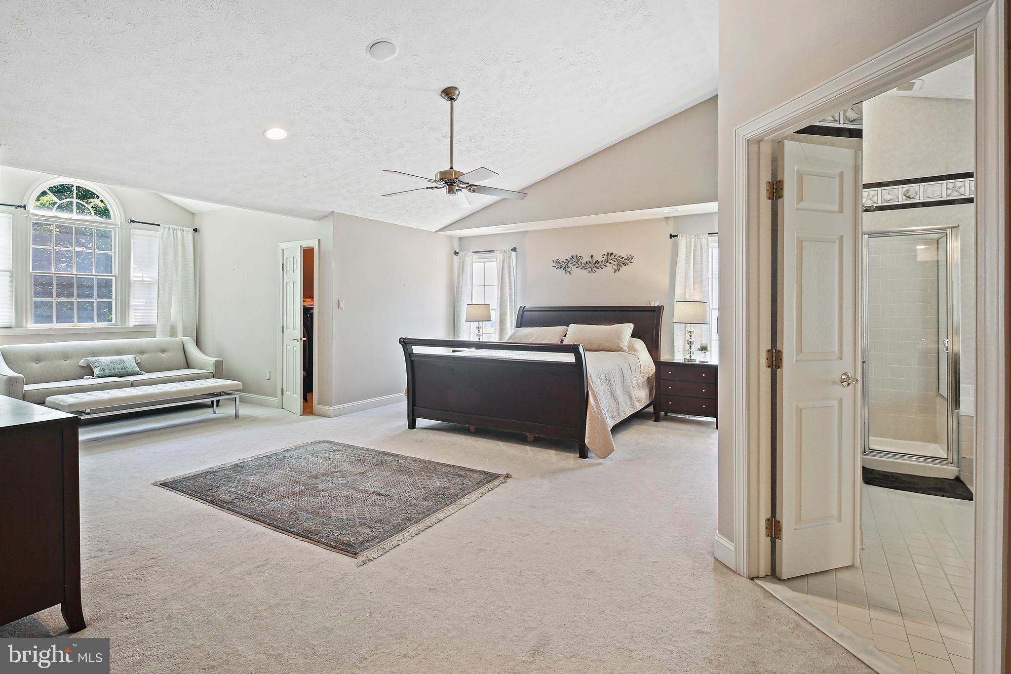 SEMINARY OVERLOOK - Residential