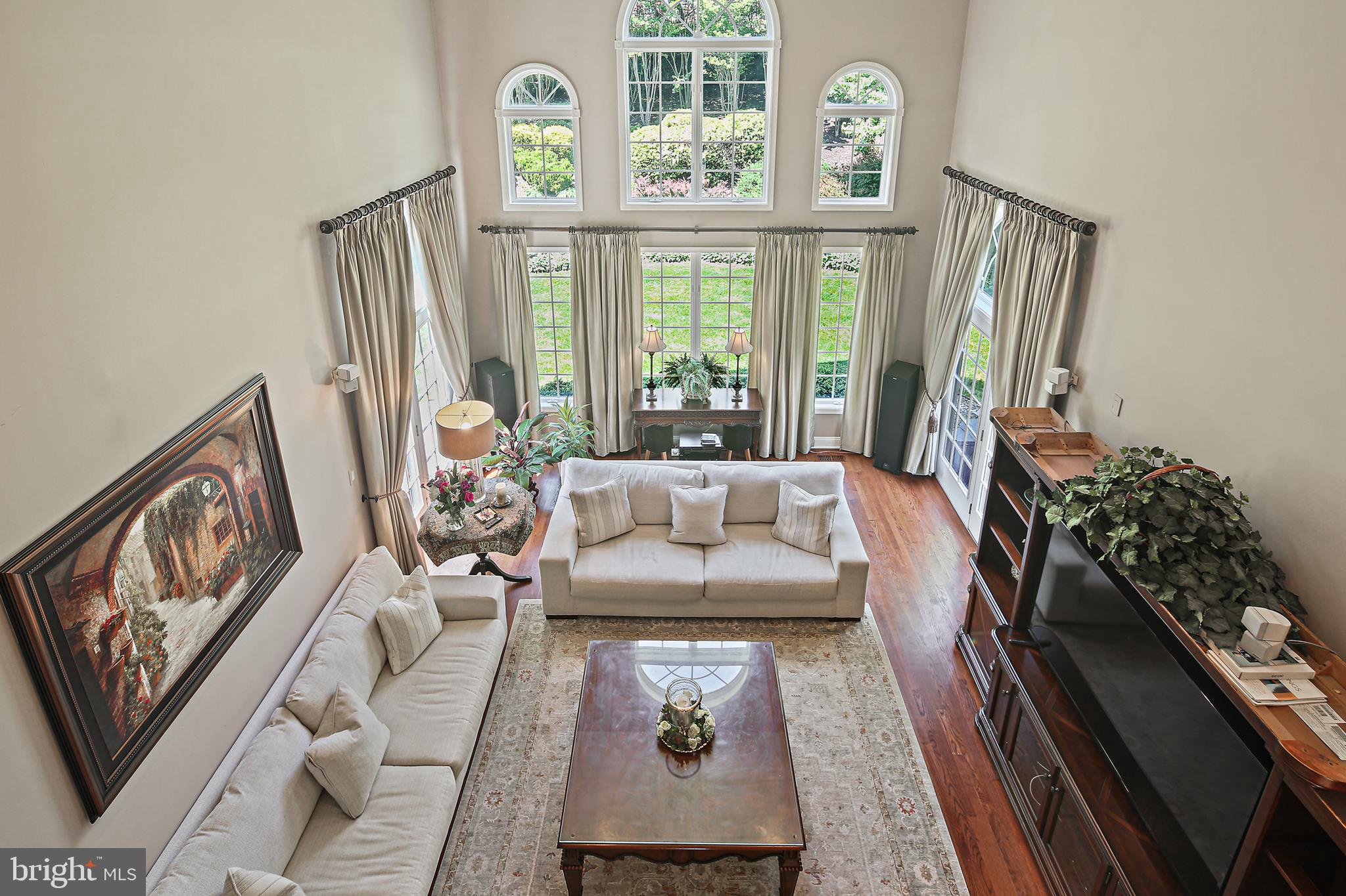 SEMINARY OVERLOOK - Residential