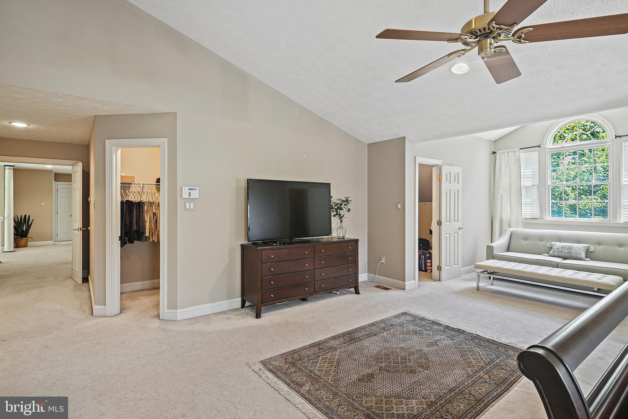 SEMINARY OVERLOOK - Residential