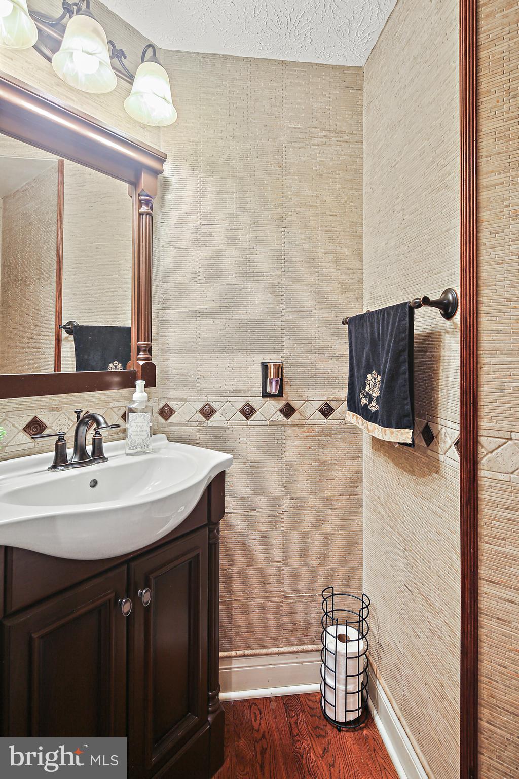 SEMINARY OVERLOOK - Residential