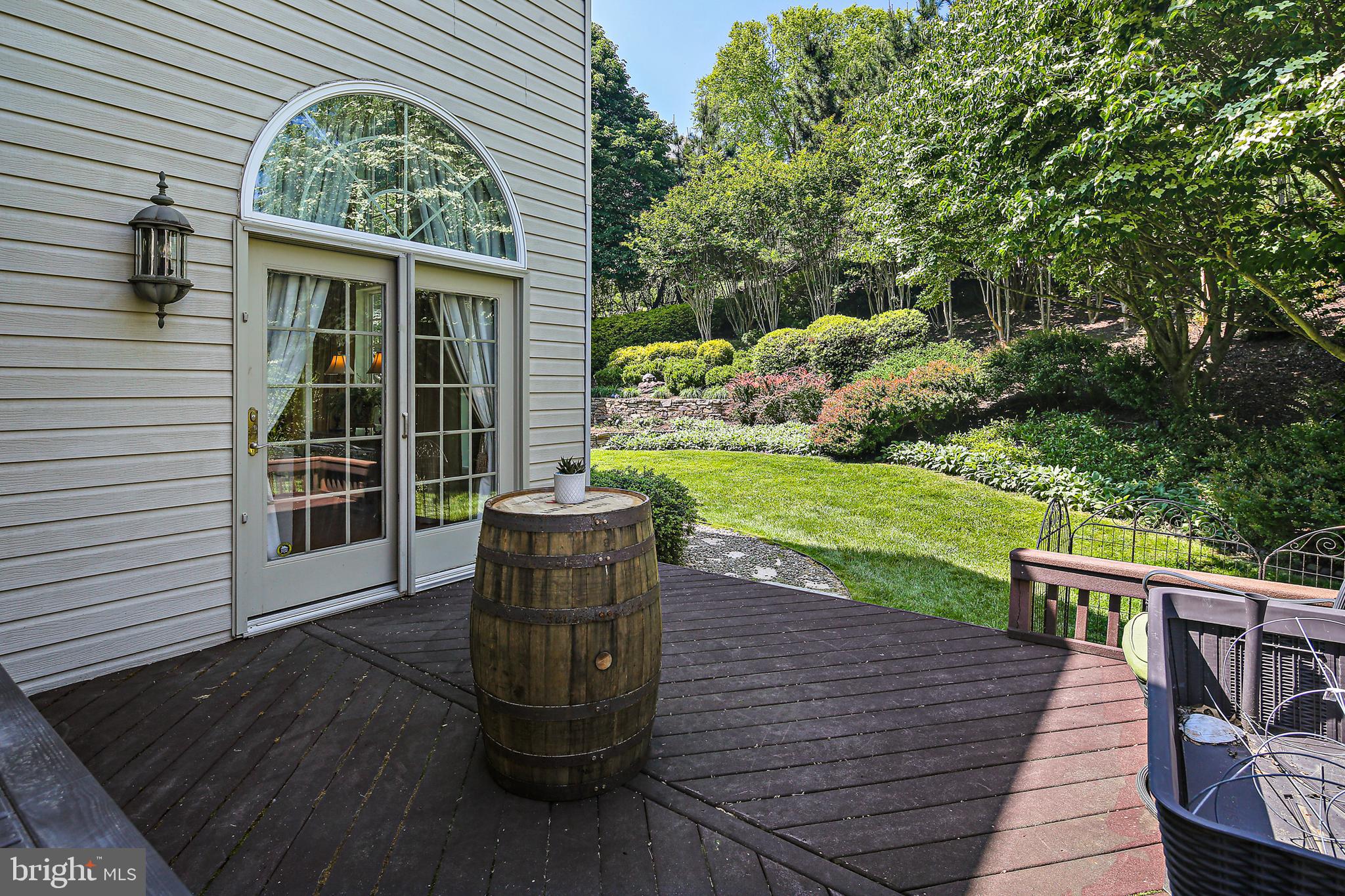 SEMINARY OVERLOOK - Residential