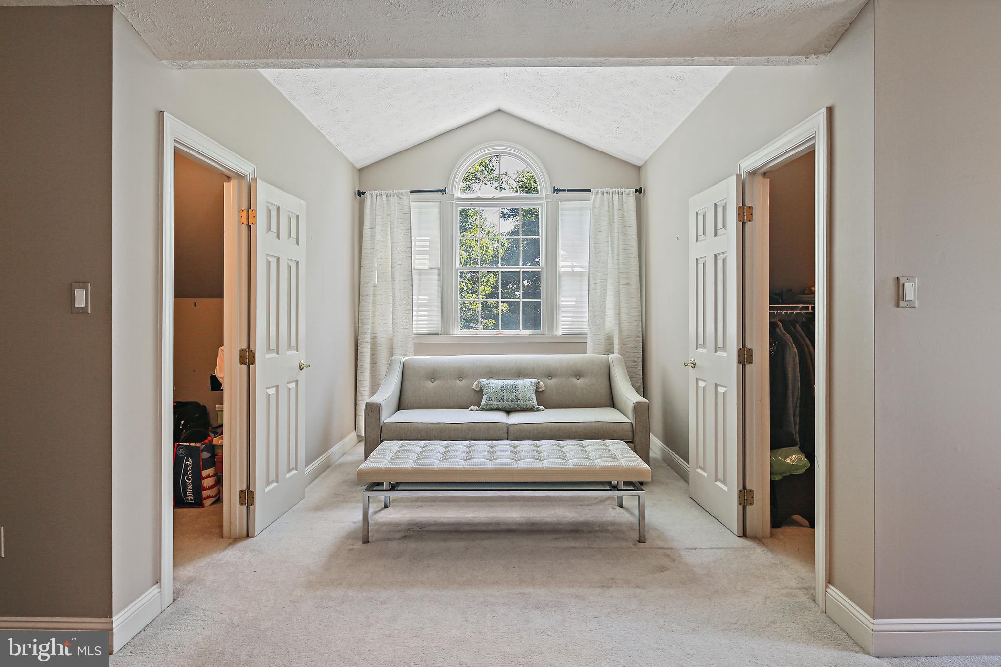 SEMINARY OVERLOOK - Residential