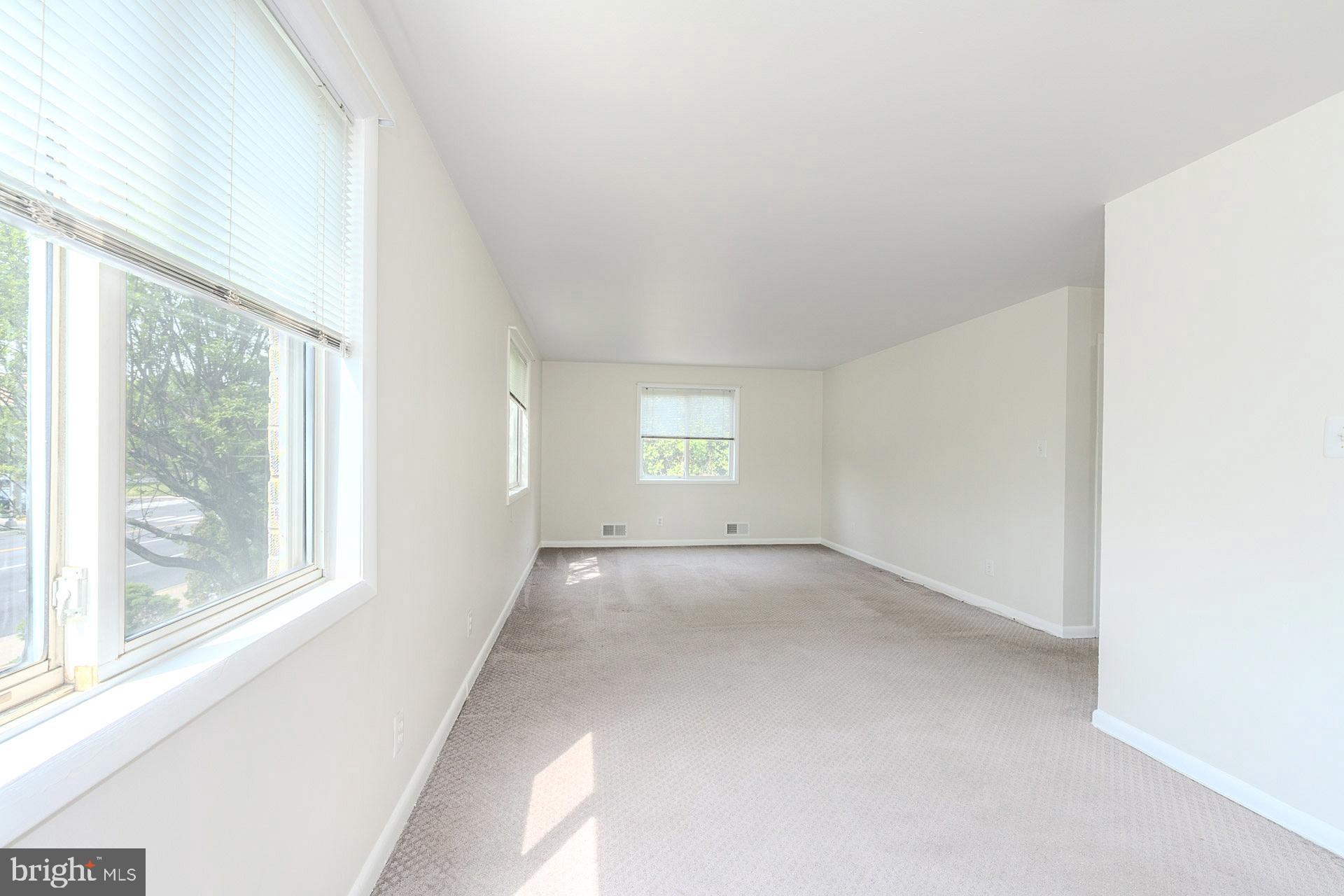 ARLINGTON - Residential Lease