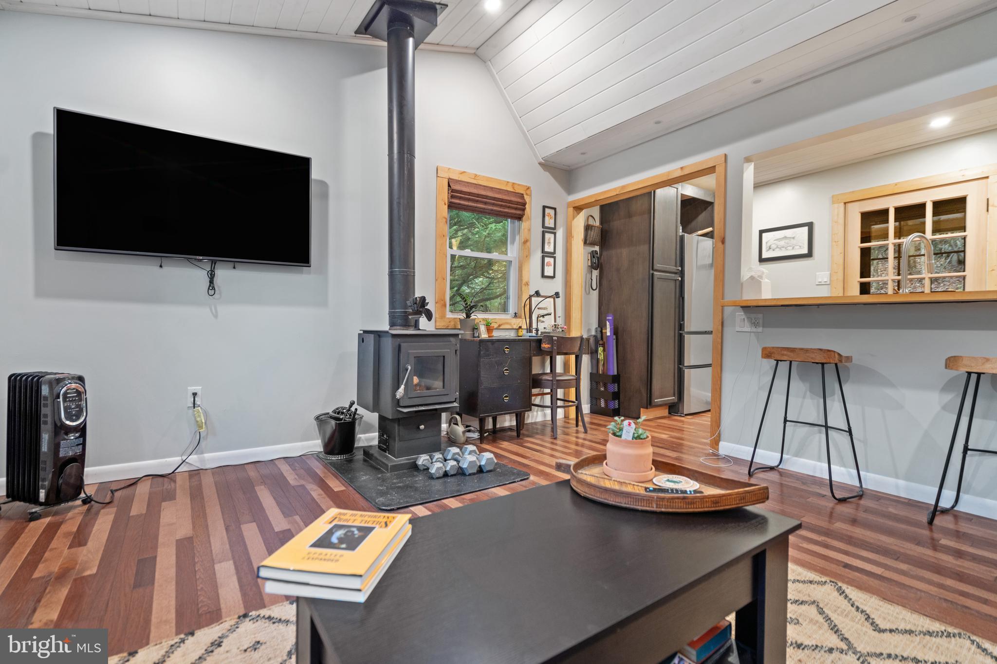 CACAPON RIVER RAPIDS - Residential